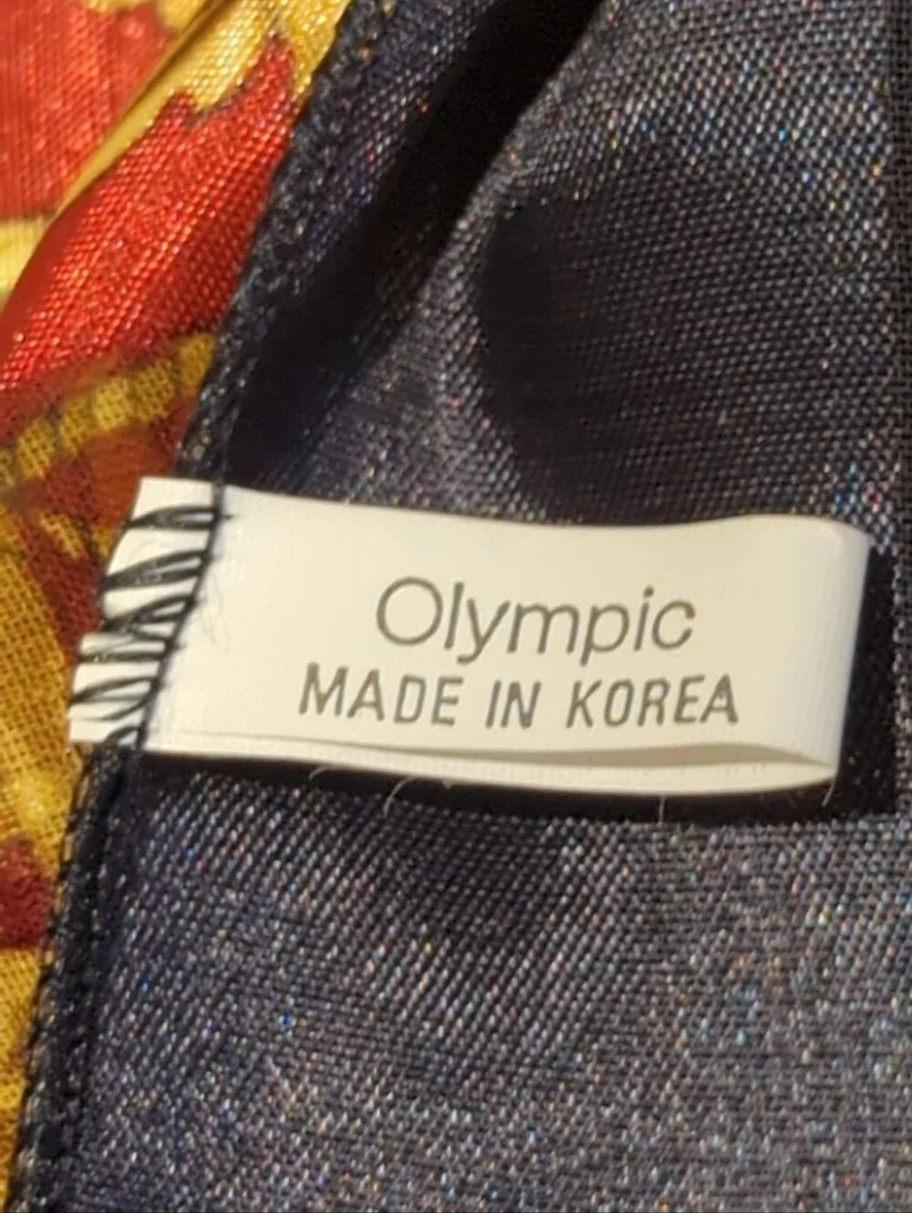 Vintage Olympic Sheer Scarf Heraldic Crest Wreath Motif Korea  40